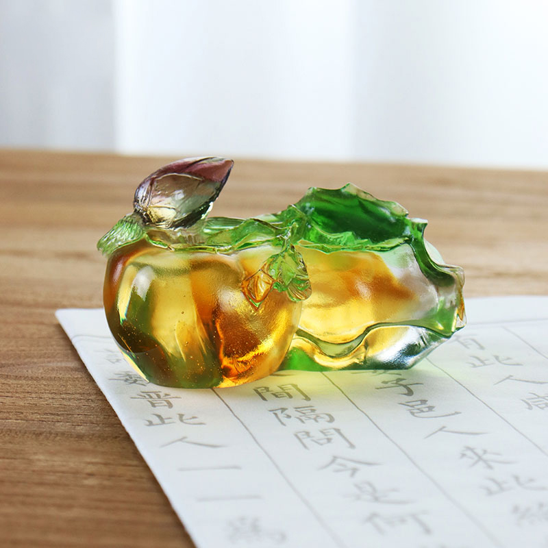 เครื่องประดับประติมากรรมแก้วคริสตัลสีรูปลูกพลับ