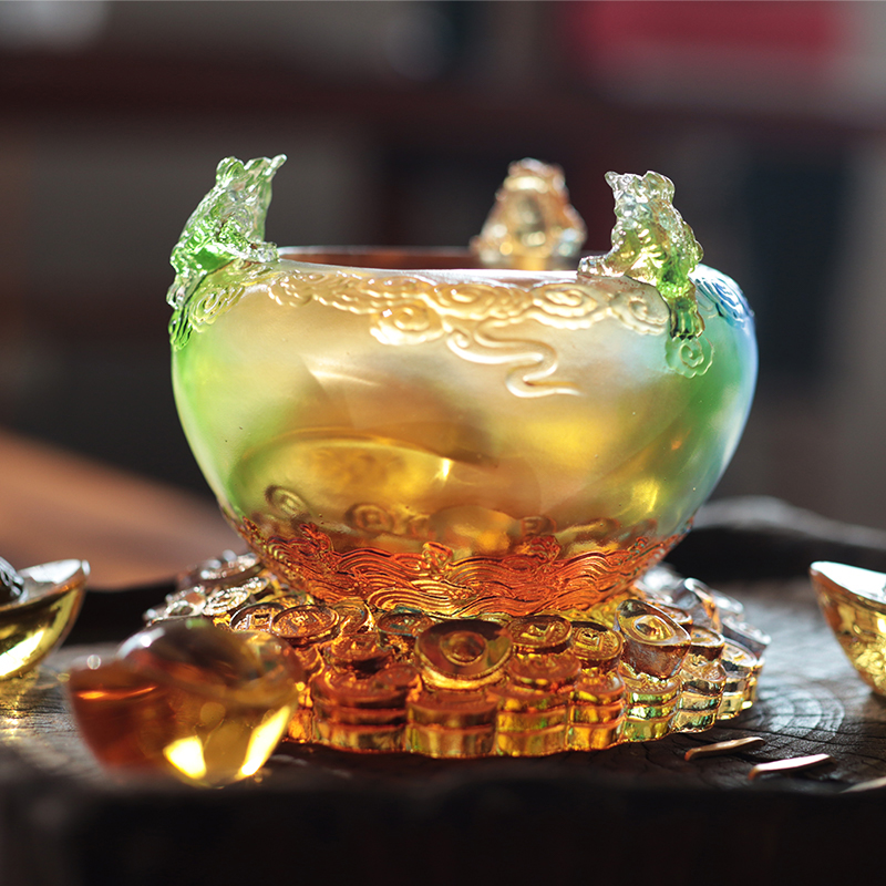 ชามสมบัติแก้วคริสตัล Cornucopia