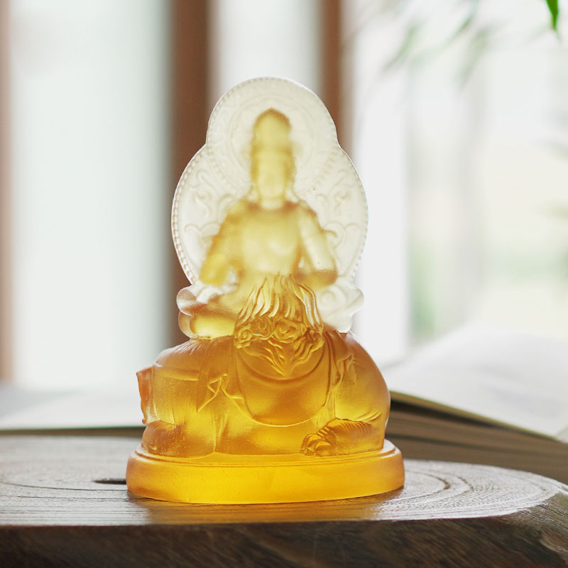 พระสมันตภัทรโพธิสัตว์แก้ว