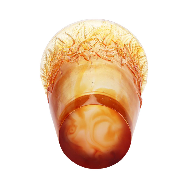 แจกันแก้วสีเหลืองอำพันพิมพ์ลายหูข้าวสาลี