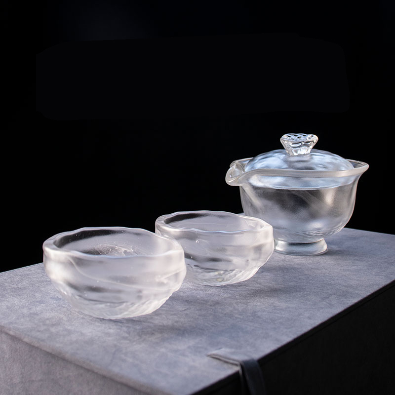 ชุดน้ำชาแก้วใสพร้อมกาน้ำชา,ถ้วยชา