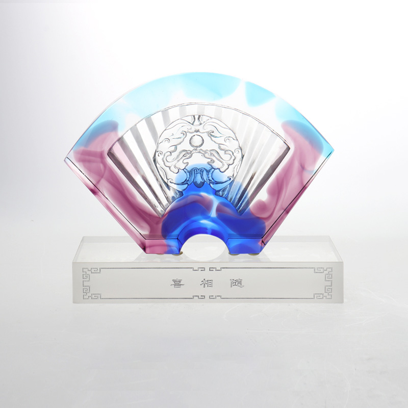 เครื่องประดับแก้วเคลือบรูปพัดจีน